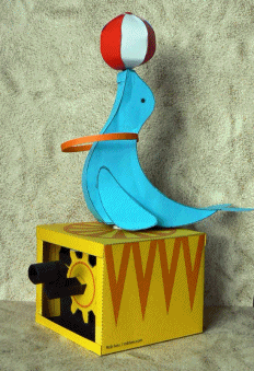 Paper automaton, Mesh Gearbox with sea lion photo Paper automaton Mesh Gearbox with Sea Lion_zpslm5cmilw.gif