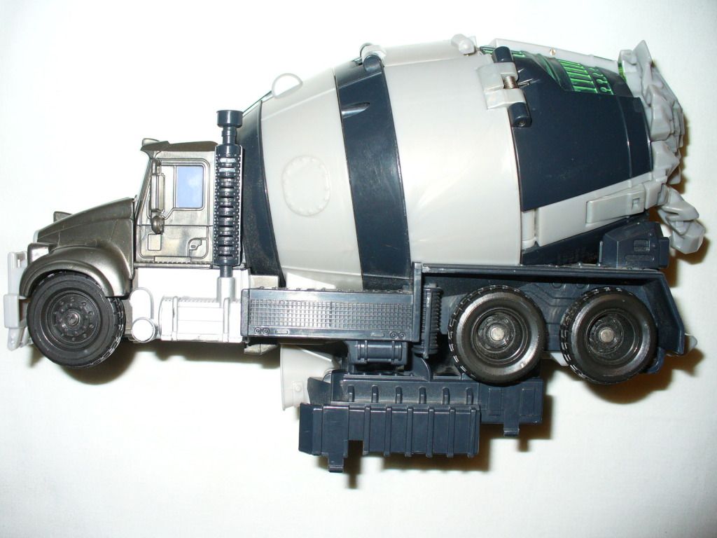 cement truck transformer toy