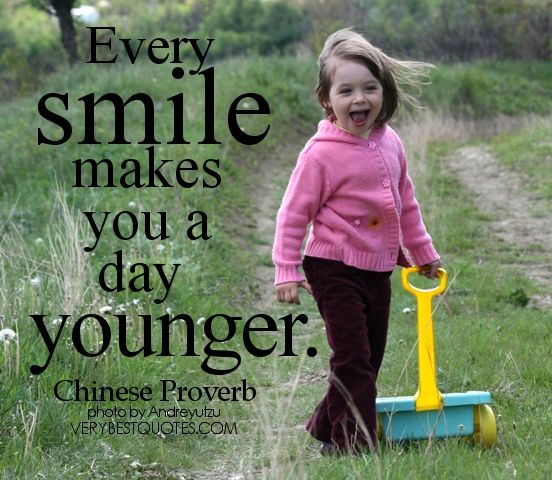  photo smile-makes-you-a-day-younger_zps27b526b5.jpg