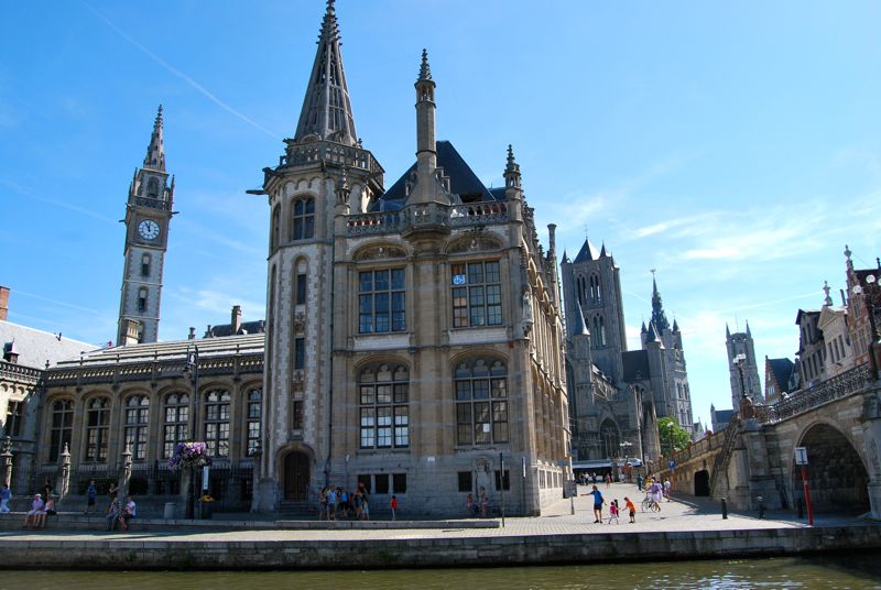 http://i1309.photobucket.com/albums/s632/LeBruxellois/Gand/DSC_0152b_zpsdf5f3eb2.jpg