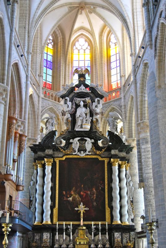 http://i1309.photobucket.com/albums/s632/LeBruxellois/Gand/DSC_0162b_zps99fa8c85.jpg