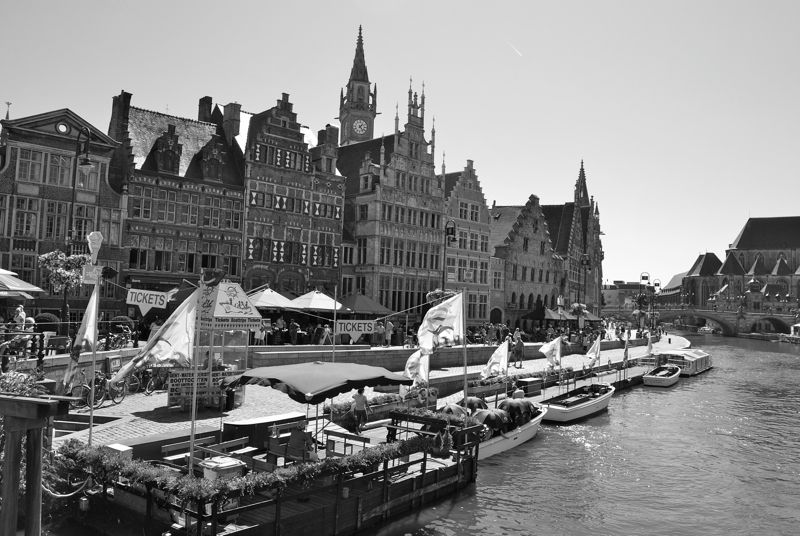 http://i1309.photobucket.com/albums/s632/LeBruxellois/Gand/DSC_0180b_zps12f862ea.jpg