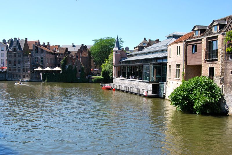 http://i1309.photobucket.com/albums/s632/LeBruxellois/Gand/DSC_0202b_zps35d34c28.jpg