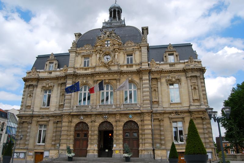 http://i1309.photobucket.com/albums/s632/LeBruxellois/Lille/DSC_0002b_zps7c85872a.jpg
