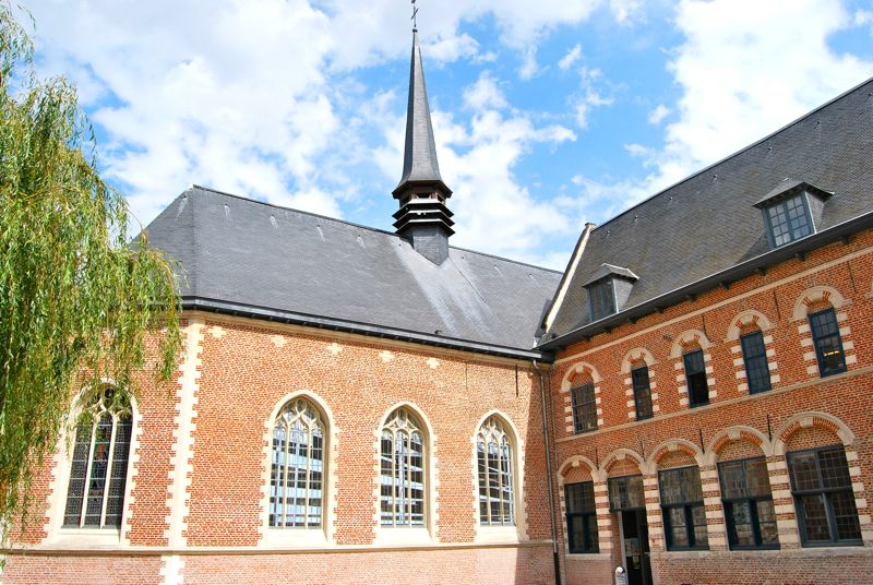http://i1309.photobucket.com/albums/s632/LeBruxellois/Lille/DSC_0066b_zpsc92ccda2.jpg