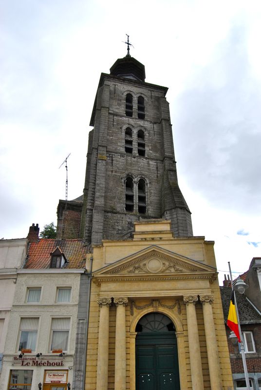 http://i1309.photobucket.com/albums/s632/LeBruxellois/Tournai/DSC_0107b_zps02d8ad28.jpg