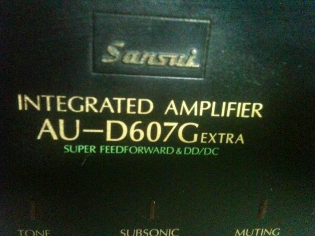 Ghép không hợp cần thanh lý ampli sansui 607G extra, ampli luman L400